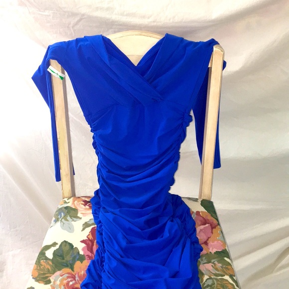CHIARA BONI Zurlita Mermaid Ruched Gown Royal Blue - Picture 5 of 9